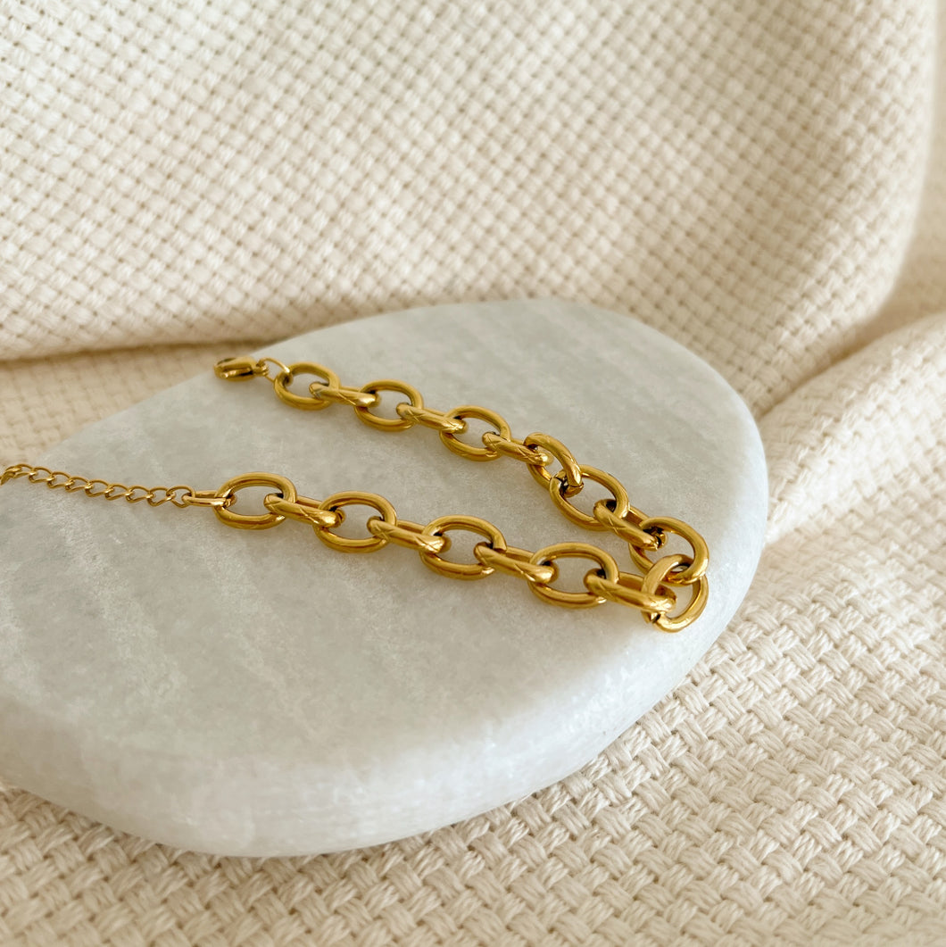 Golden chain armbandje